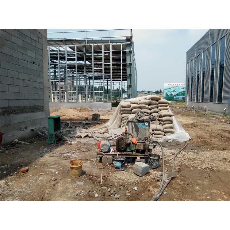 新县地基下沉注浆加固施工